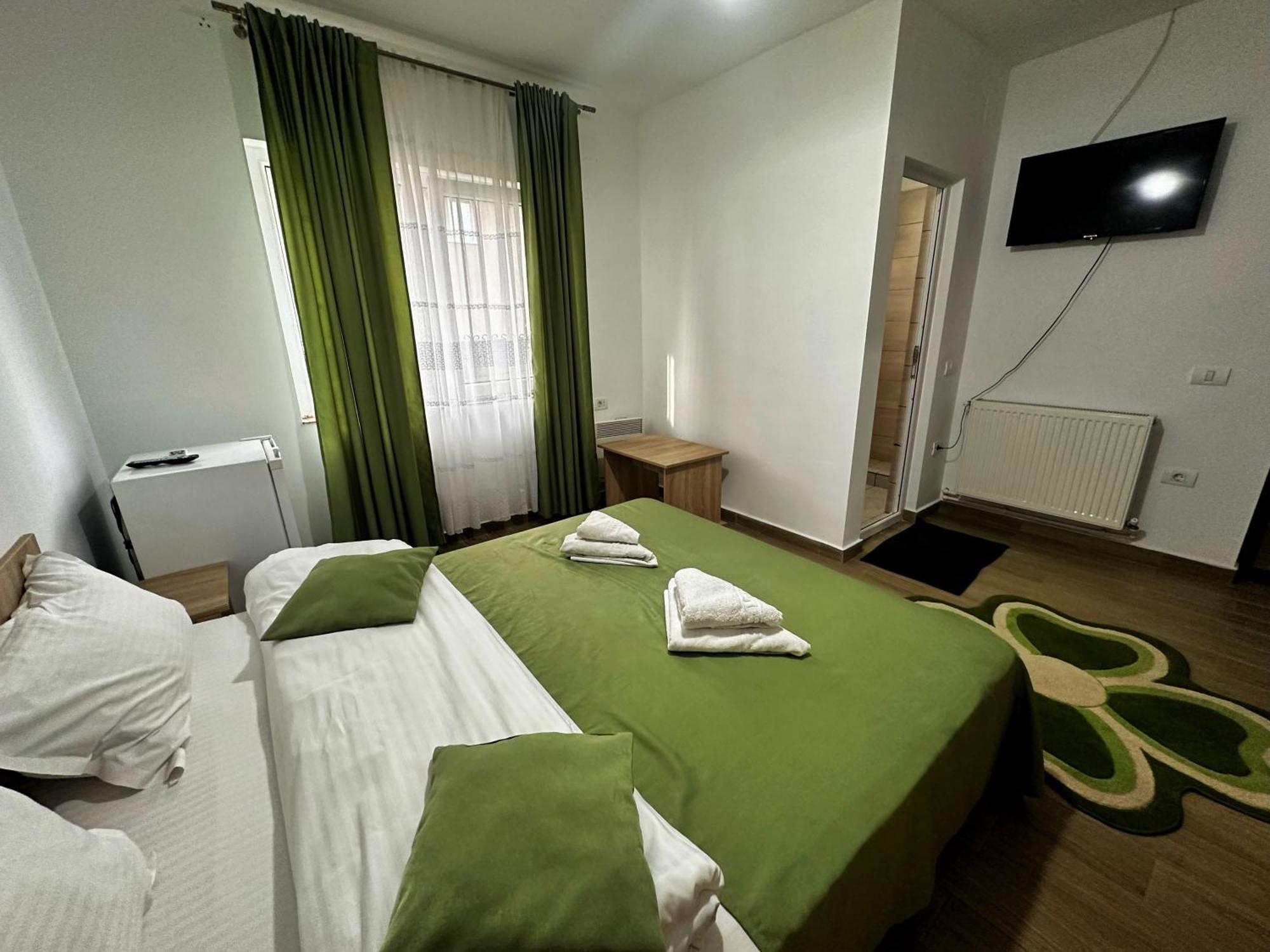 Casa Enka Hotel Tuzla Buitenkant foto